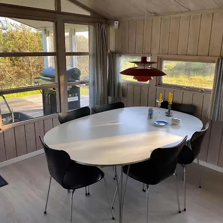 Дом отдыха Near And Farup Sommerland Сальтум