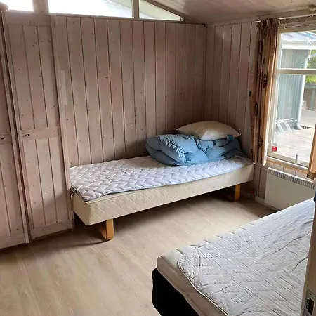 Near And Farup Sommerland Сальтум